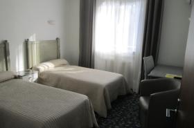 Hotel Victor Hugo - photo 22