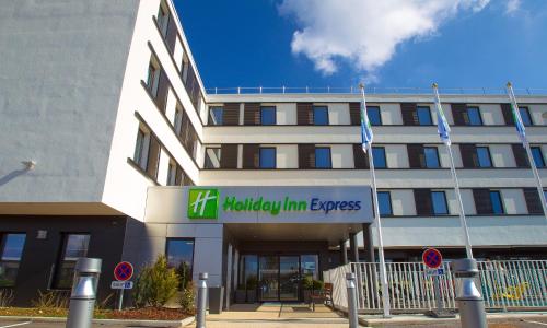 Holiday Inn Express Dijon - photo 1